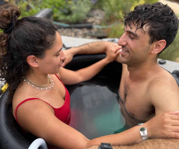 810ff994-fd8f-4377-8866-0107985bad45